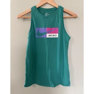 Nike Women’s LRG Icon Clash Graphic Training Tank Top NEPTUNE GREEN Teal